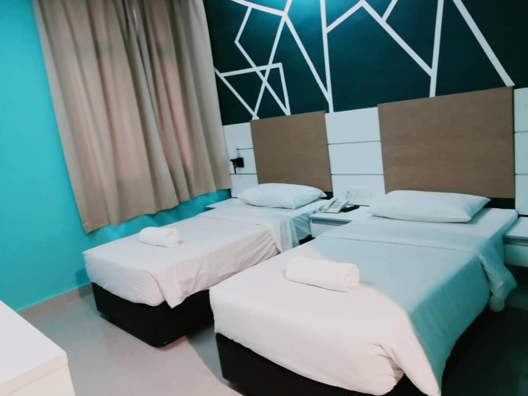 Bangi Business Hotel Kampong Sungai Ramal Dalam Exterior photo