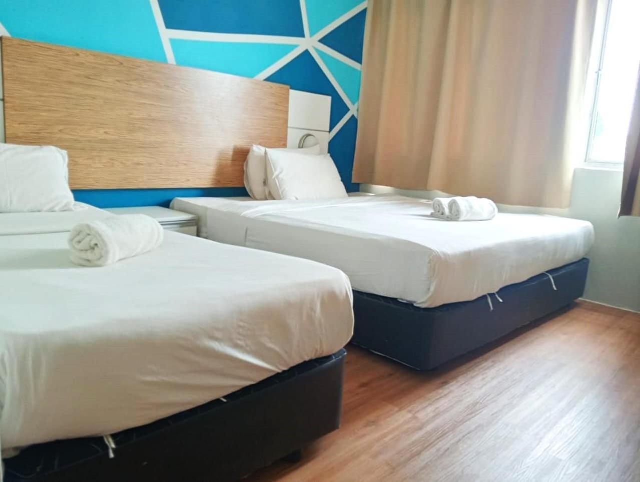 Bangi Business Hotel Kampong Sungai Ramal Dalam Exterior photo