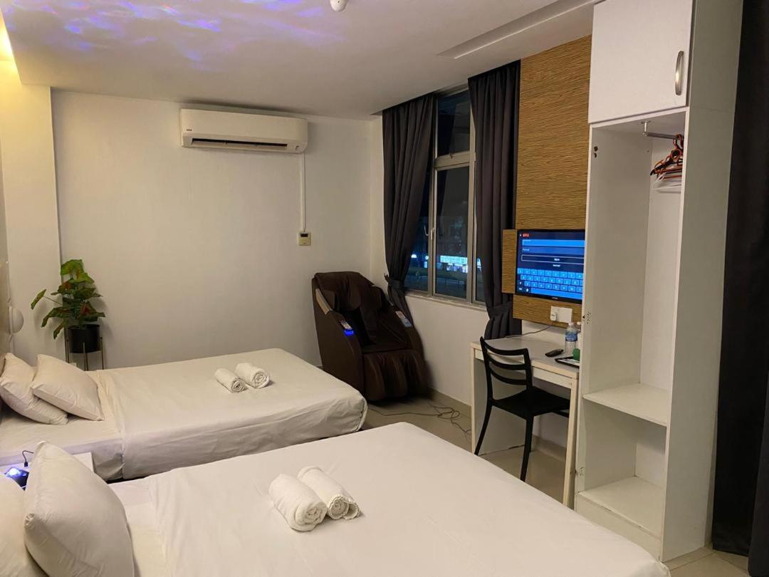 Bangi Business Hotel Kampong Sungai Ramal Dalam Exterior photo