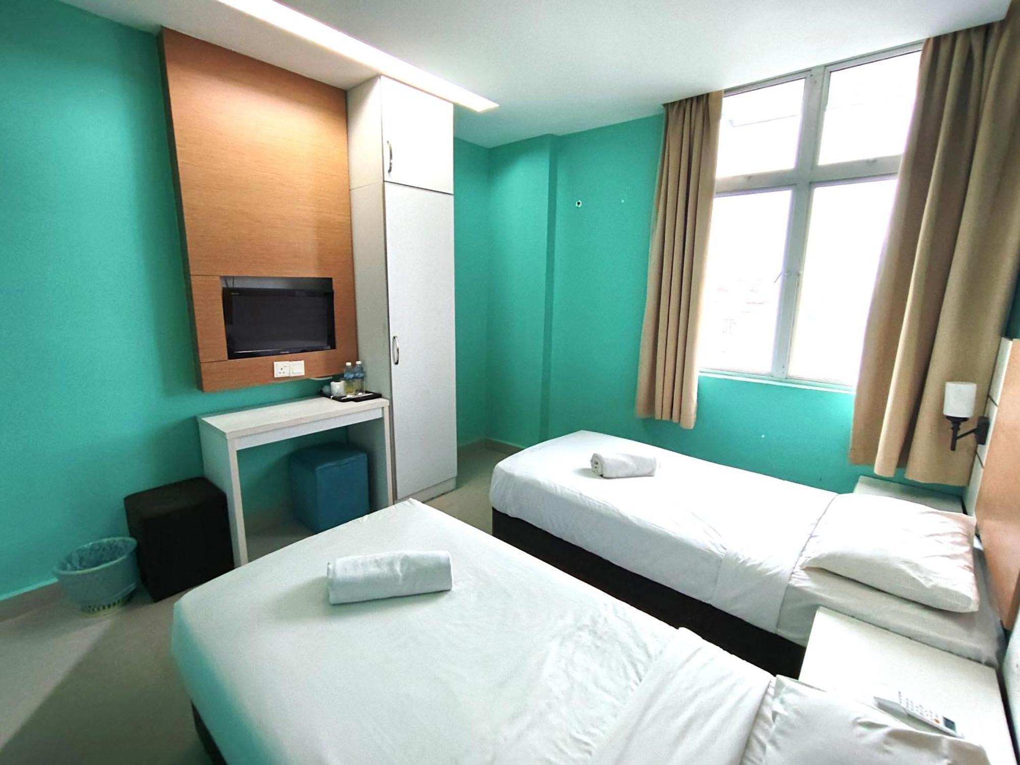 Bangi Business Hotel Kampong Sungai Ramal Dalam Exterior photo